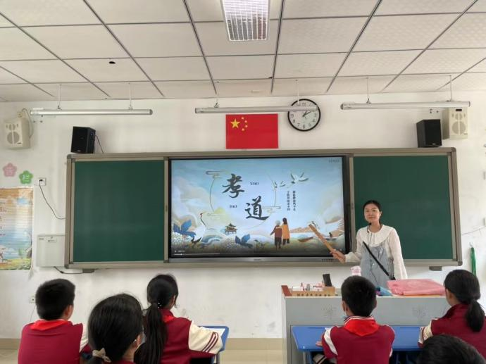 青春成長(zhǎng)交響樂(lè)章，最新班會(huì)主題薈萃